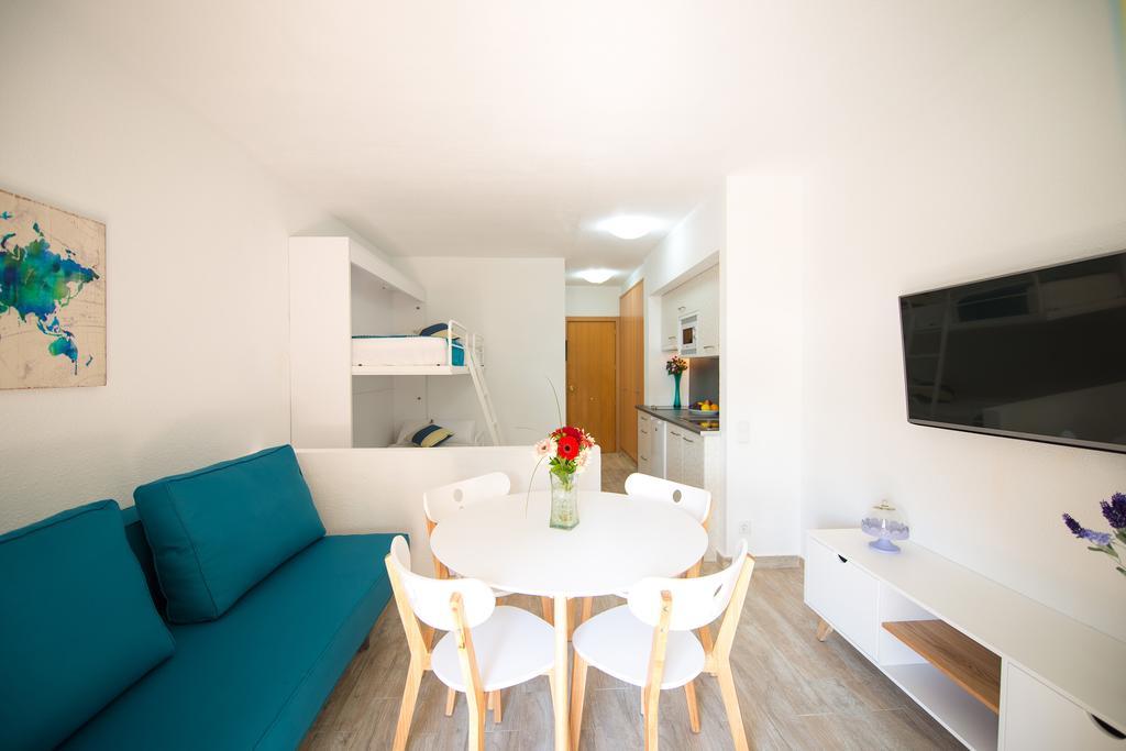 كامبريلس Ona Internacional Apartments الغرفة الصورة