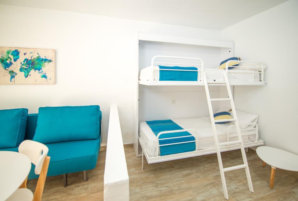 كامبريلس Ona Internacional Apartments الغرفة الصورة
